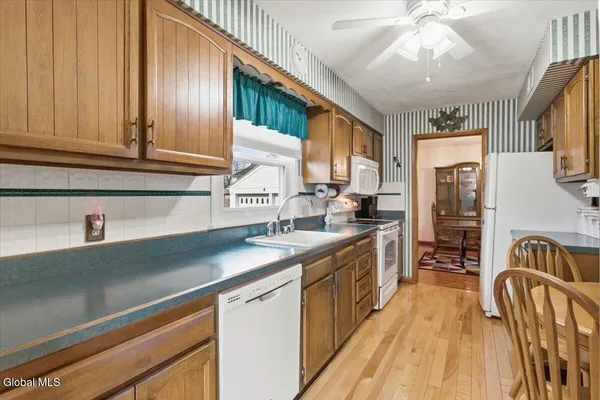 $379,900 | 30 Hopewell Street, Albany, NY 12208