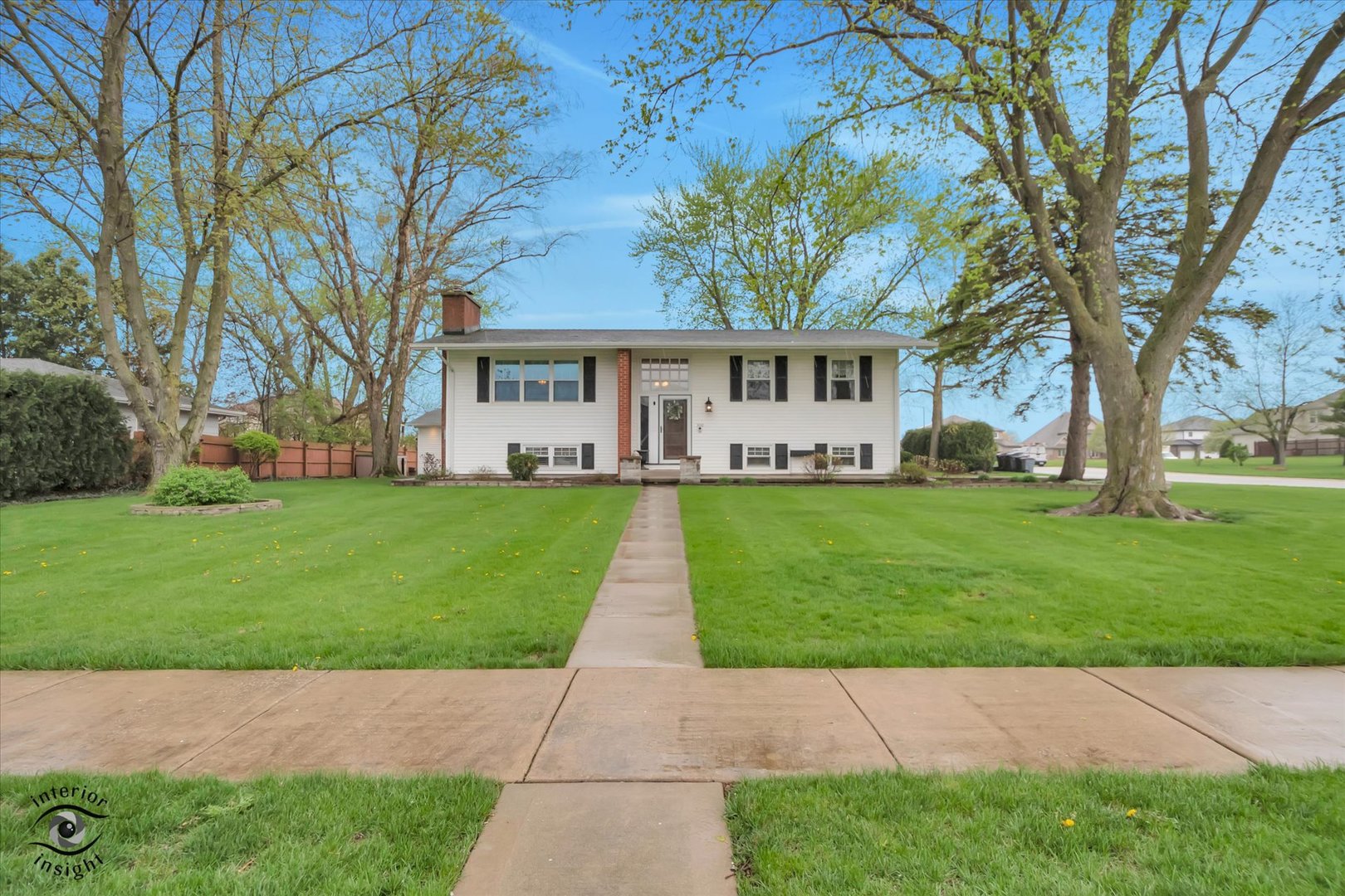 300 South Rathje Road Peotone, IL 60468 - Photo 2 of 23