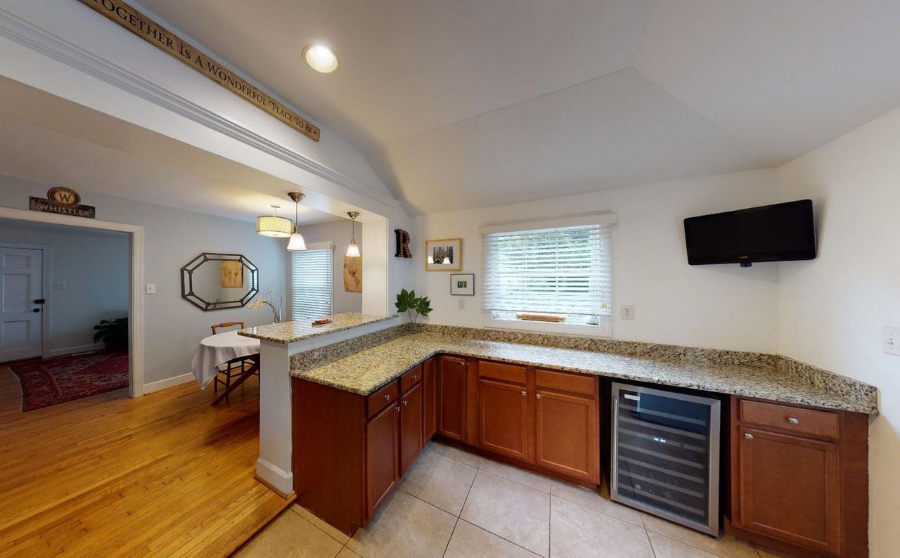 2706 Gordon Street Raleigh, NC 27608 - Photo 3 of 17 Photo 3