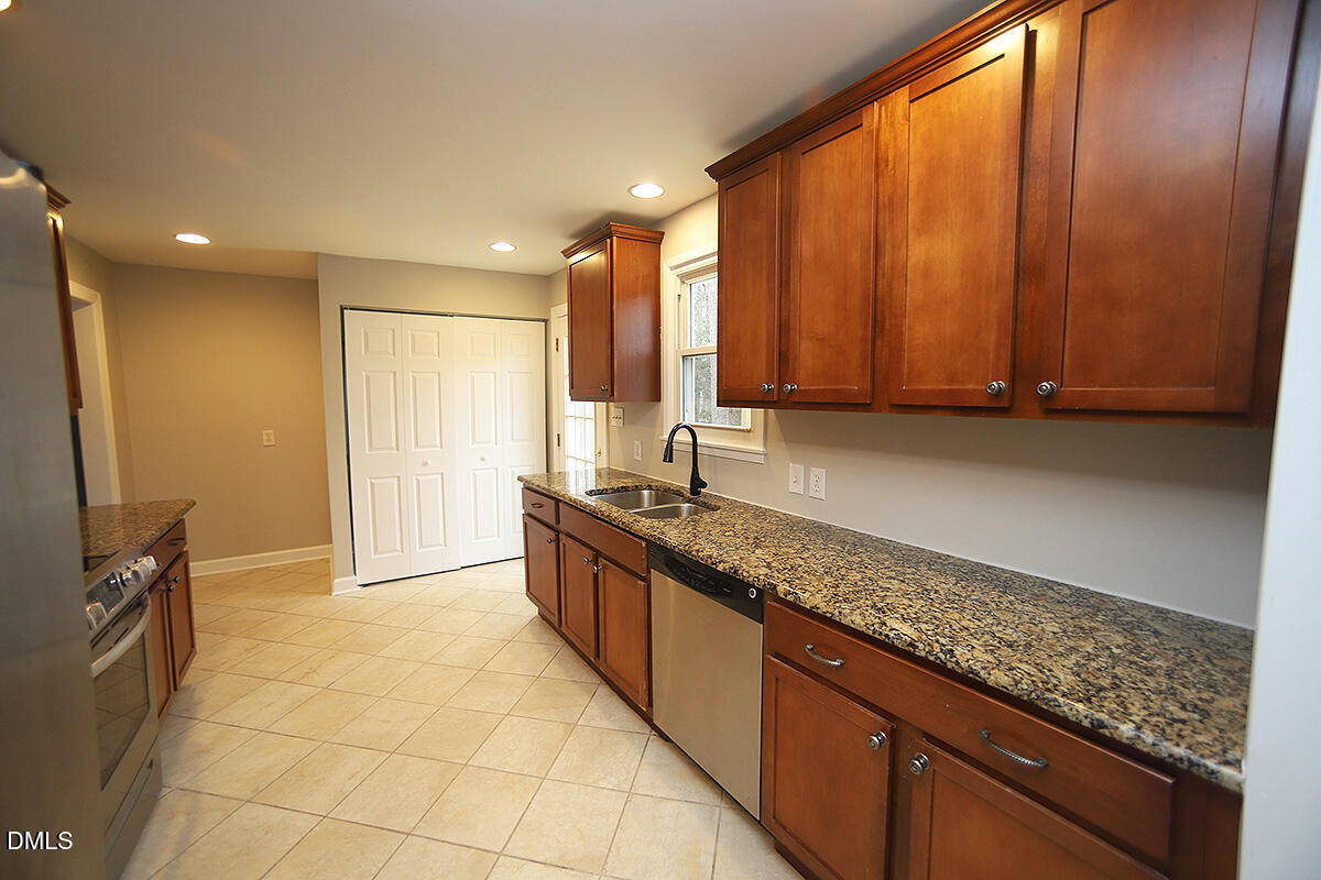 2127 Watkins Street Raleigh, NC 27604 - Photo 7 of 22 Kitchen