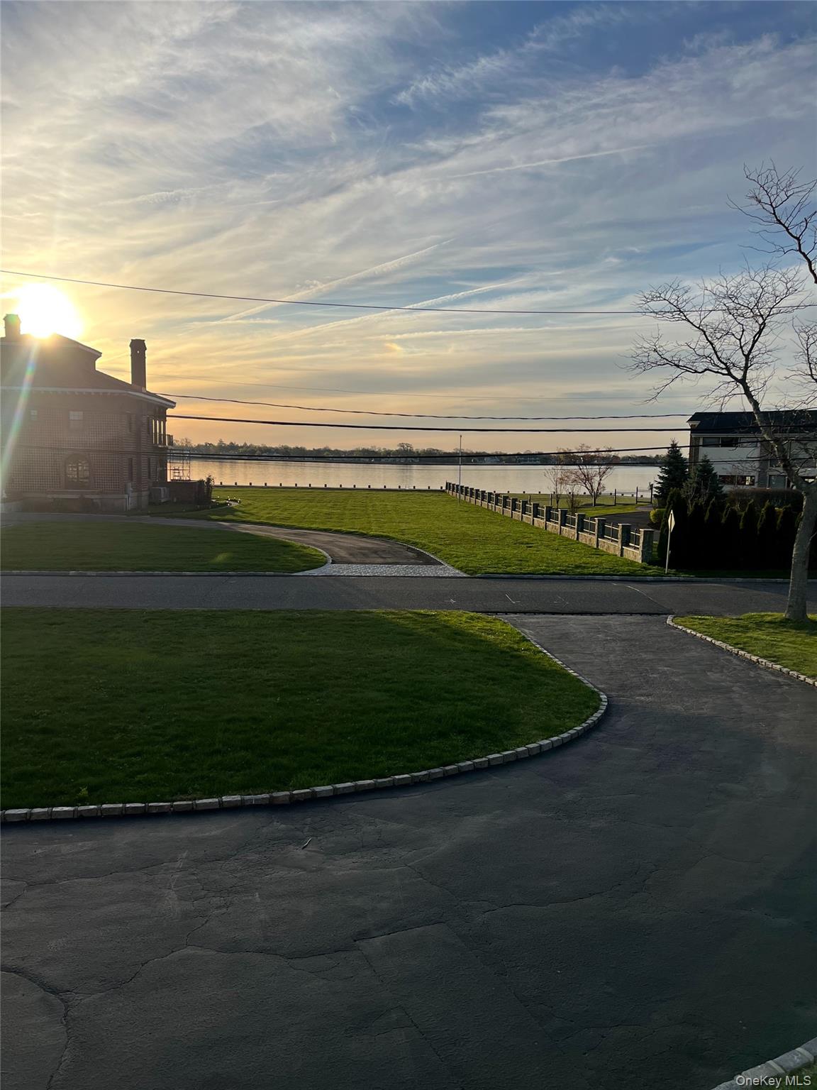 146 Awixa Avenue Bay Shore, NY 11706 - Photo 40 of 40