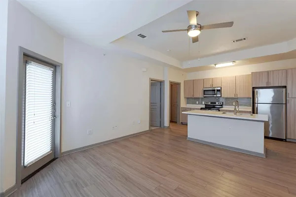 $1,149 | 8515 Interstate 35, Unit 17131, Austin, TX 78744