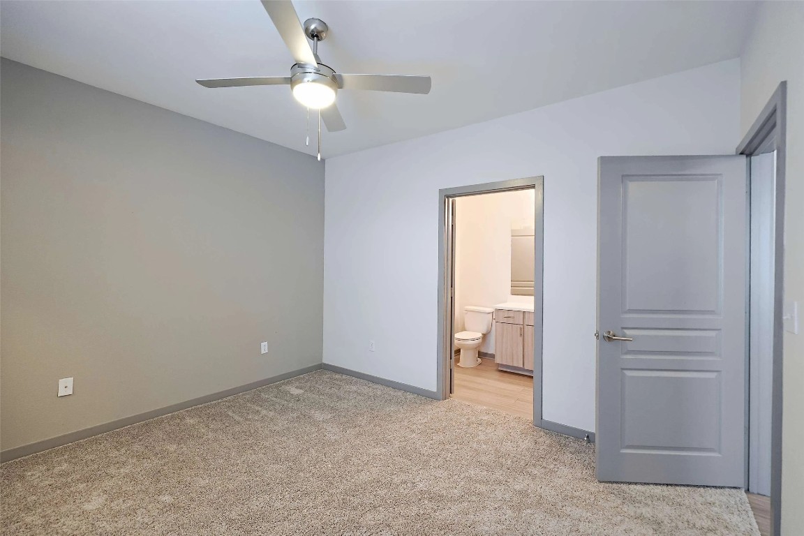 8515 Interstate 35, Unit 17131 Austin, TX 78744 - Photo 4 of 20 Move in by January 30th and enjoy 8 weeks FREE rent! Restrictions may apply — contact our leasing office for details.