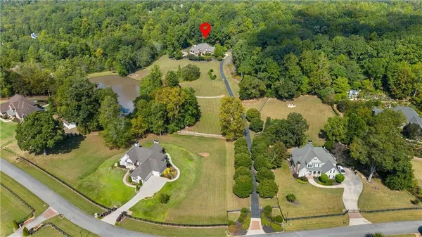 a view of a bench in a park