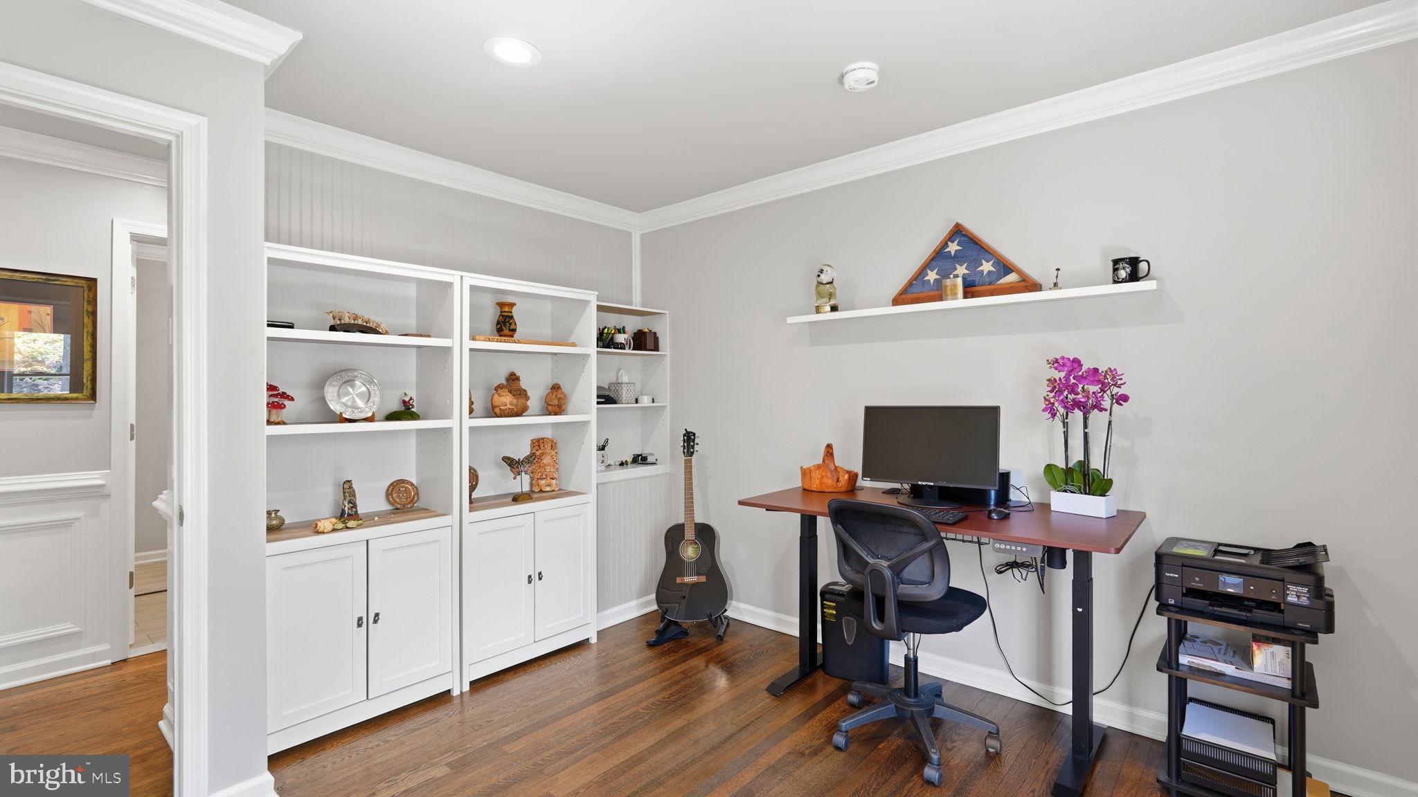 5 Jason Circle Ruther Glen, VA 22546 - Photo 22 of 40 3rd bedroom or office with built in bookcases