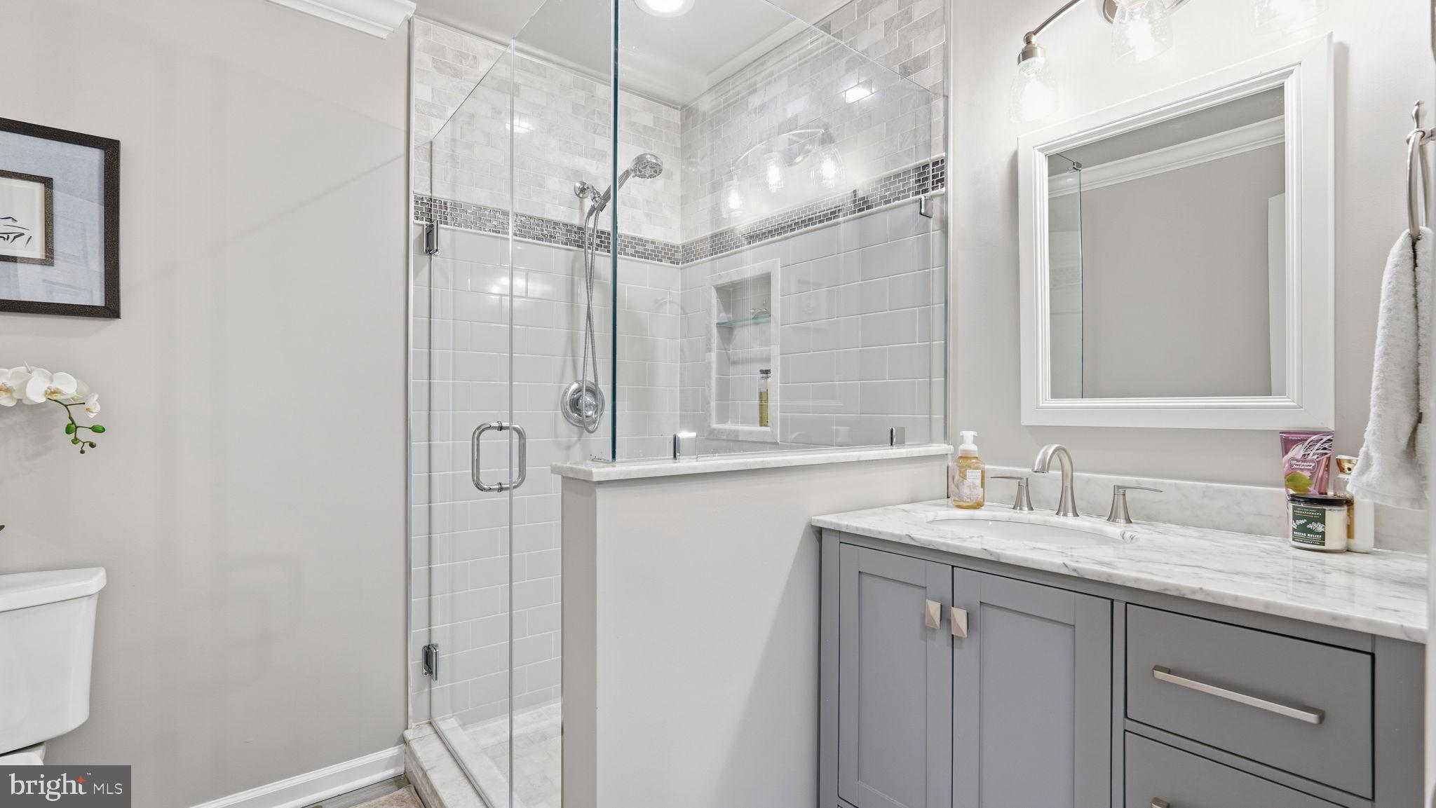 5 Jason Circle Ruther Glen, VA 22546 - Photo 24 of 40 2nd full bath with beautiful tiled shower