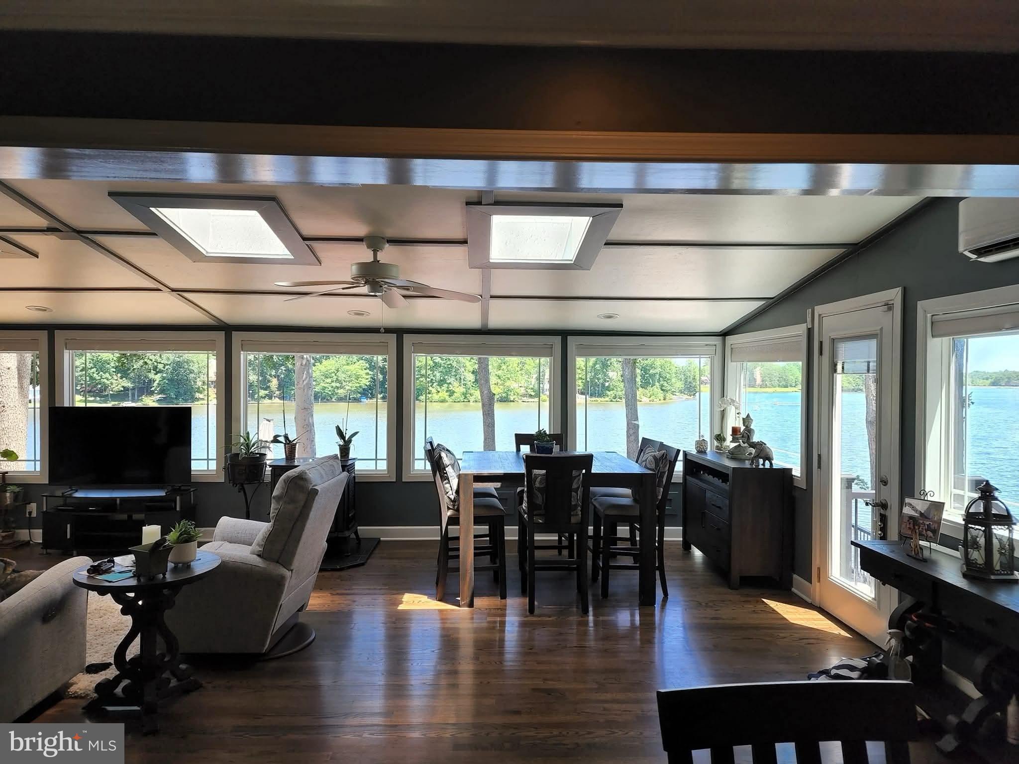 5 Jason Circle Ruther Glen, VA 22546 - Photo 5 of 9 Amazing views from every room