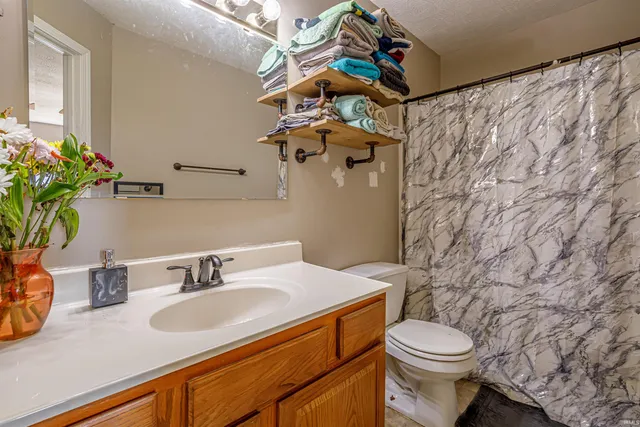 $180,000 | 506 West Monroe Street, Princeton, IN 47670