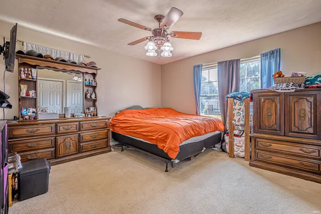 $180,000 | 506 West Monroe Street, Princeton, IN 47670