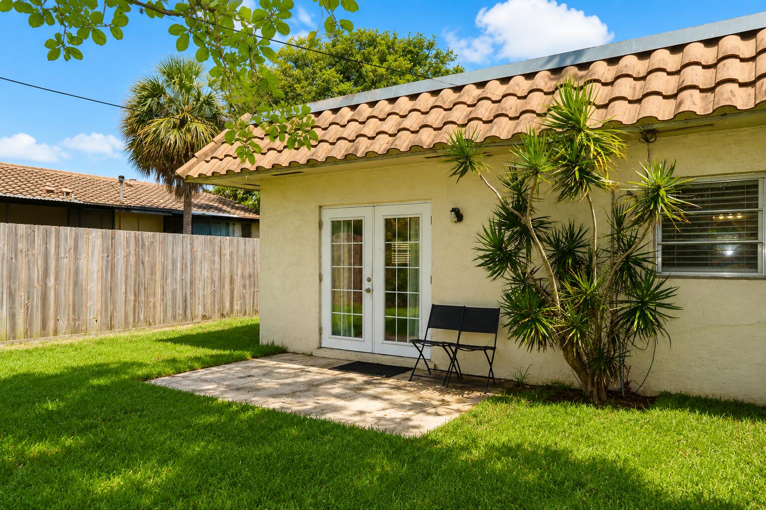 92 Lariat Circle Boca Raton, FL 33487 - Photo 11 of 12 Fenced Yard