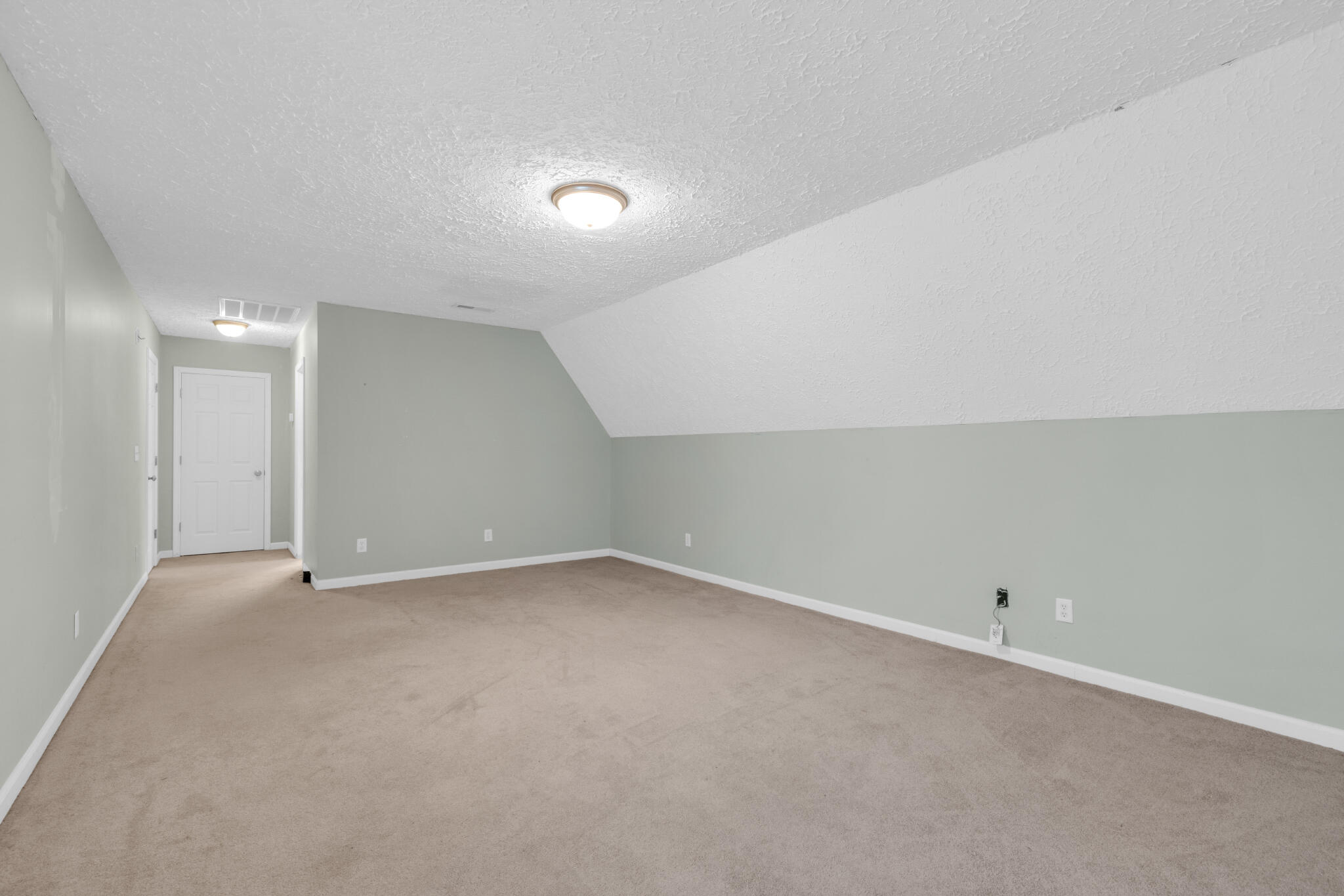 8717 Winterberry Road Chattanooga, TN 37421 - Photo 11 of 30 RC left bedroom