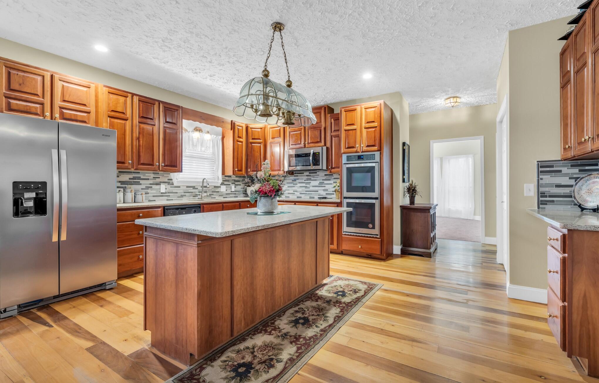 8717 Winterberry Road Chattanooga, TN 37421 - Photo 8 of 30 RC kitchen 4