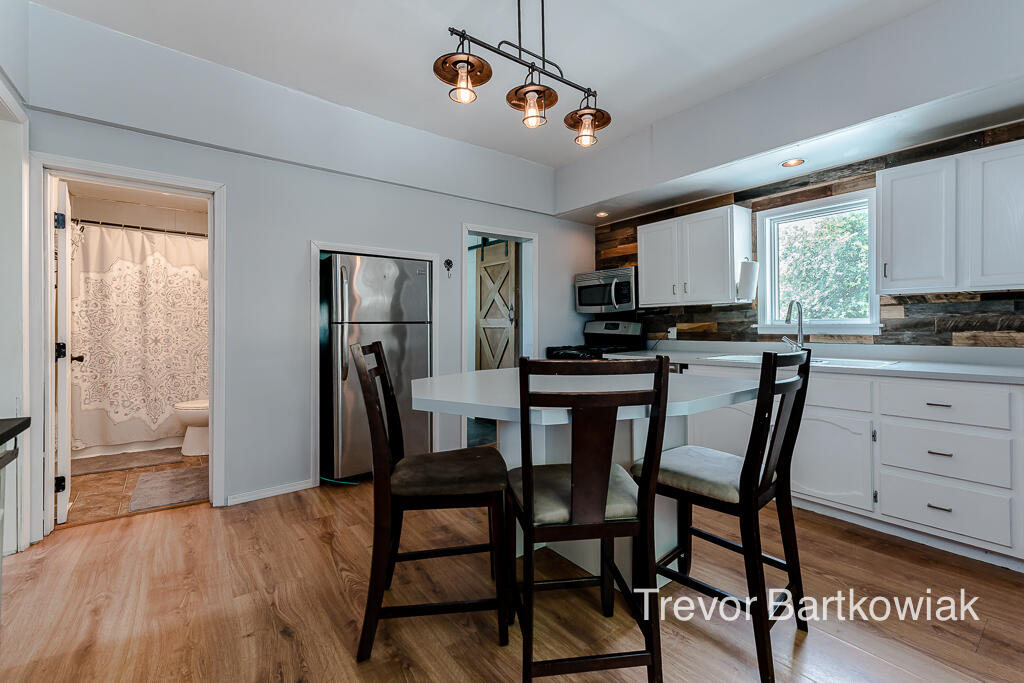 2912 Heights Ravenna Road Muskegon, MI 49444 - Photo 8 of 27 2308Crozier20Lores