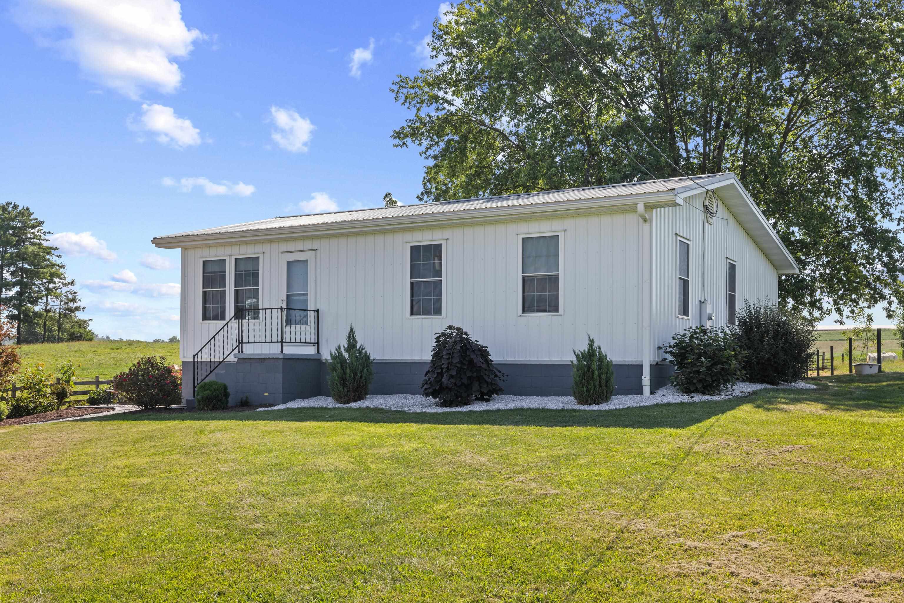 347 Clover Hill Road Dayton, VA 22821 - Photo 6 of 75 Gallery Image 6