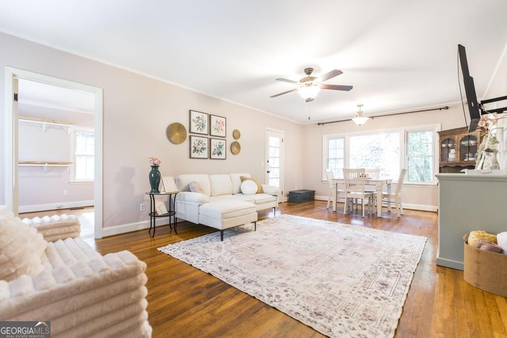 460 Sunset Circle Forsyth, GA 31029 - Photo 4 of 26 Gallery Image 4