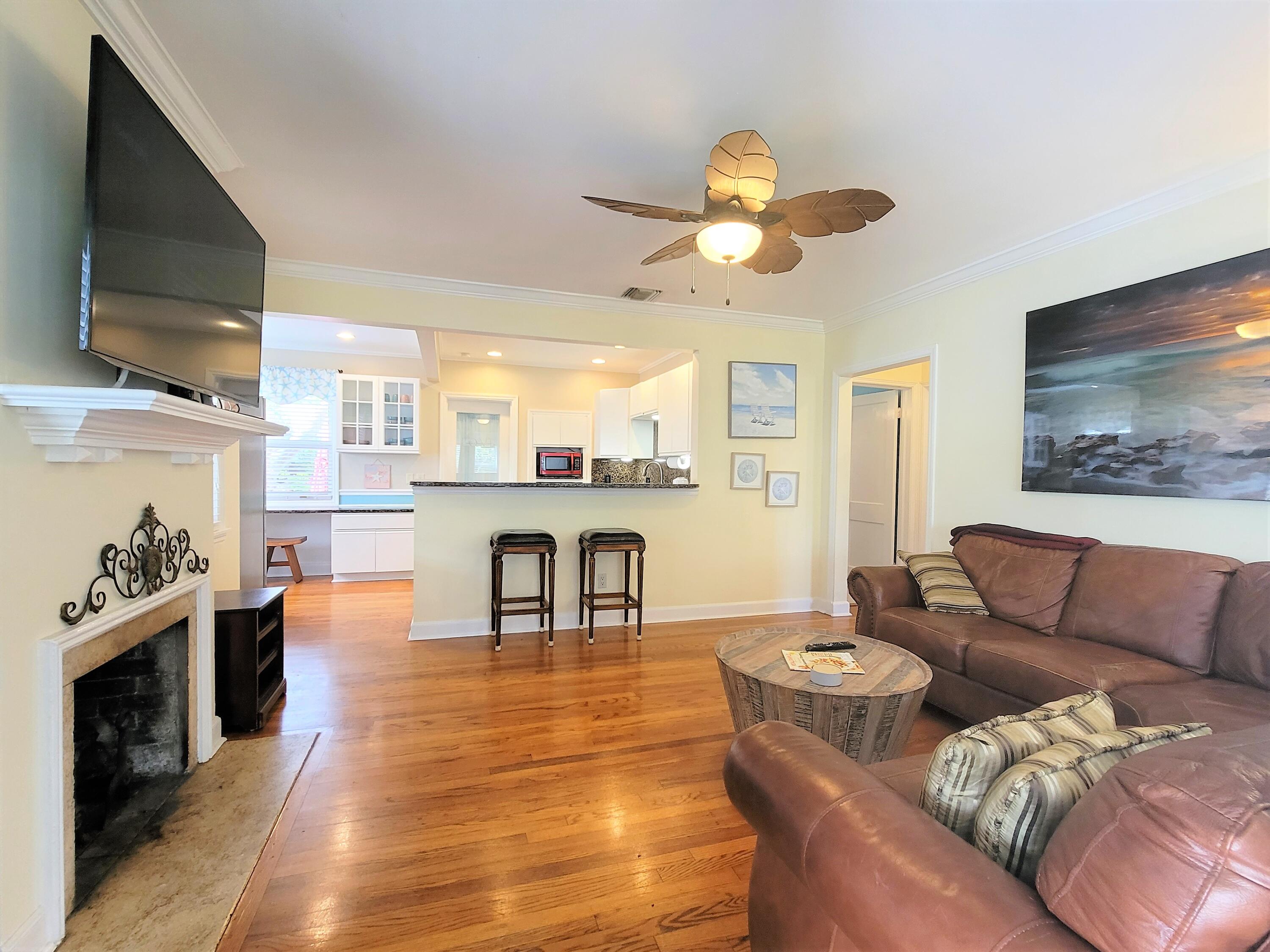 421 Pilgrim Road West Palm Beach, FL 33405 - Photo 19 of 23 20220420_163627