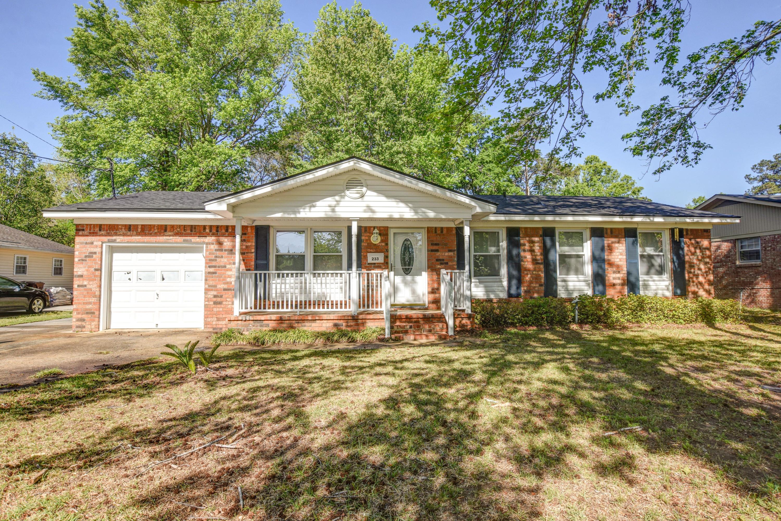 233 Sandy Drive Moncks Corner, SC 29461 - Photo 1 of 22 1