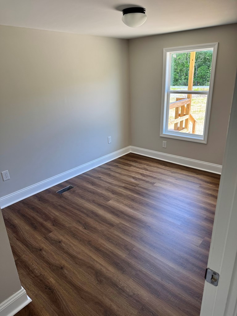 3484 Ridge Road Hodges, SC 29653 - Photo 8 of 12