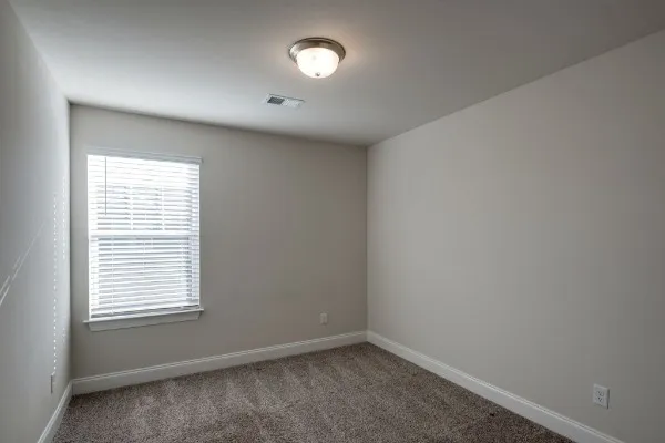 $294,900 | 857 Longleaf Lane, Columbia, TN 38401