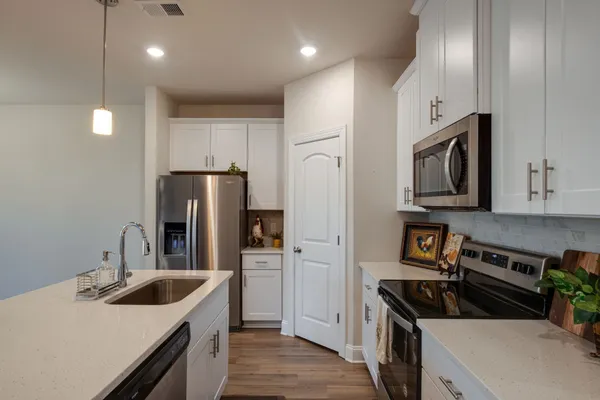 $294,900 | 857 Longleaf Lane, Columbia, TN 38401