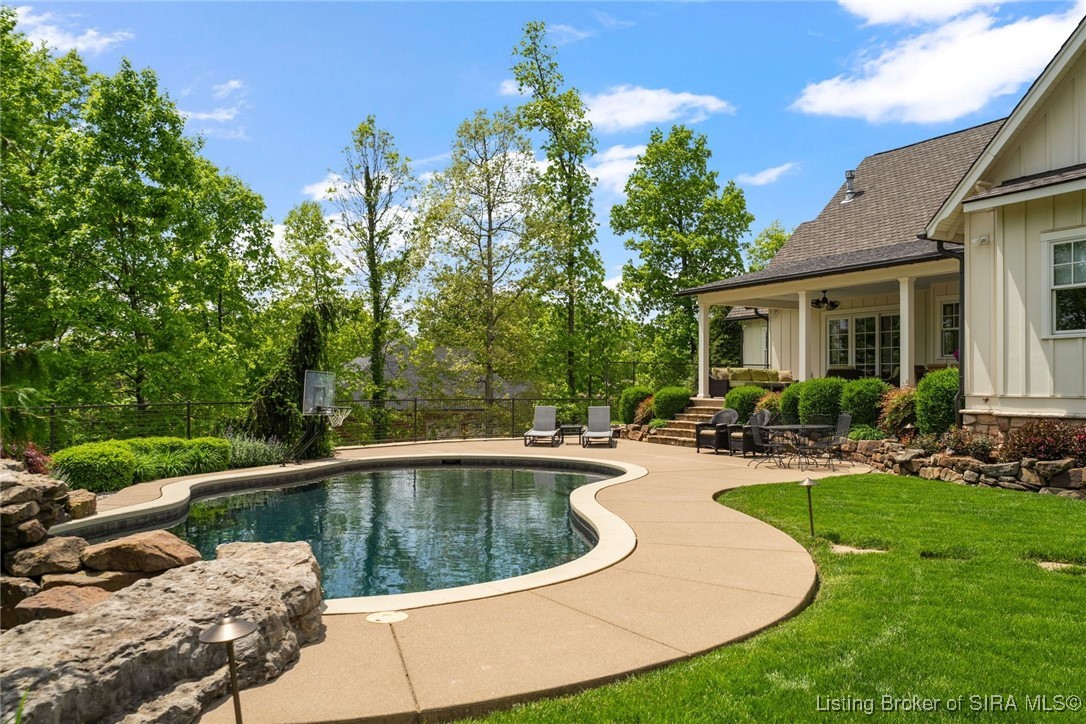 3003 Reflection Way Floyds Knobs, IN 47119 - Photo 41 of 46