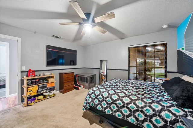 $445,000 | 5808 Constitution Way, Redding, CA 96003