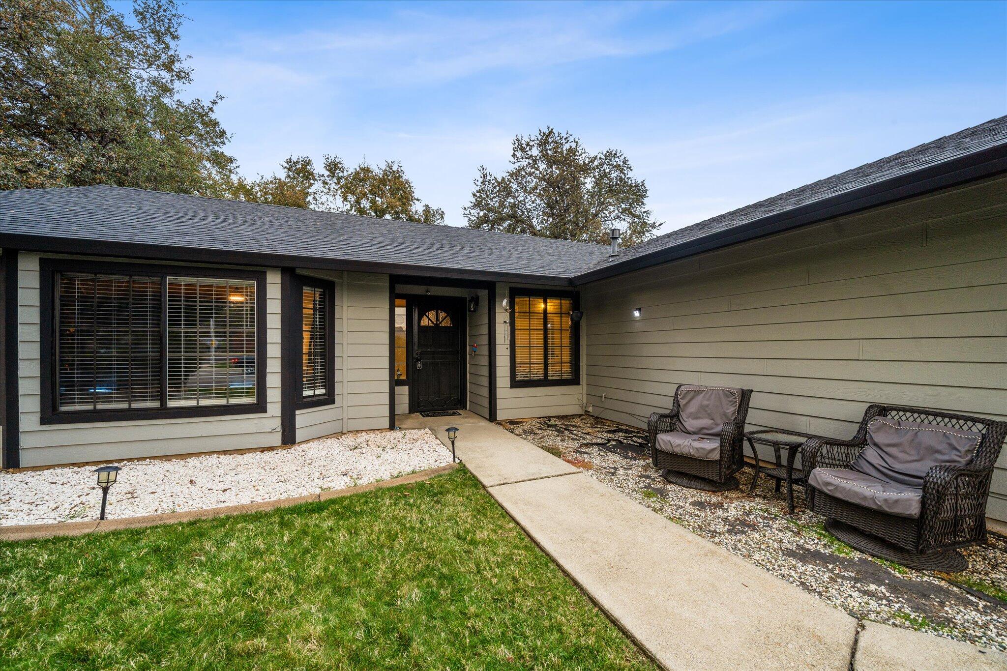 5808 Constitution Way Redding, CA 96003 - Photo 3 of 42 02-BiggerFlow Real Estate Media-2