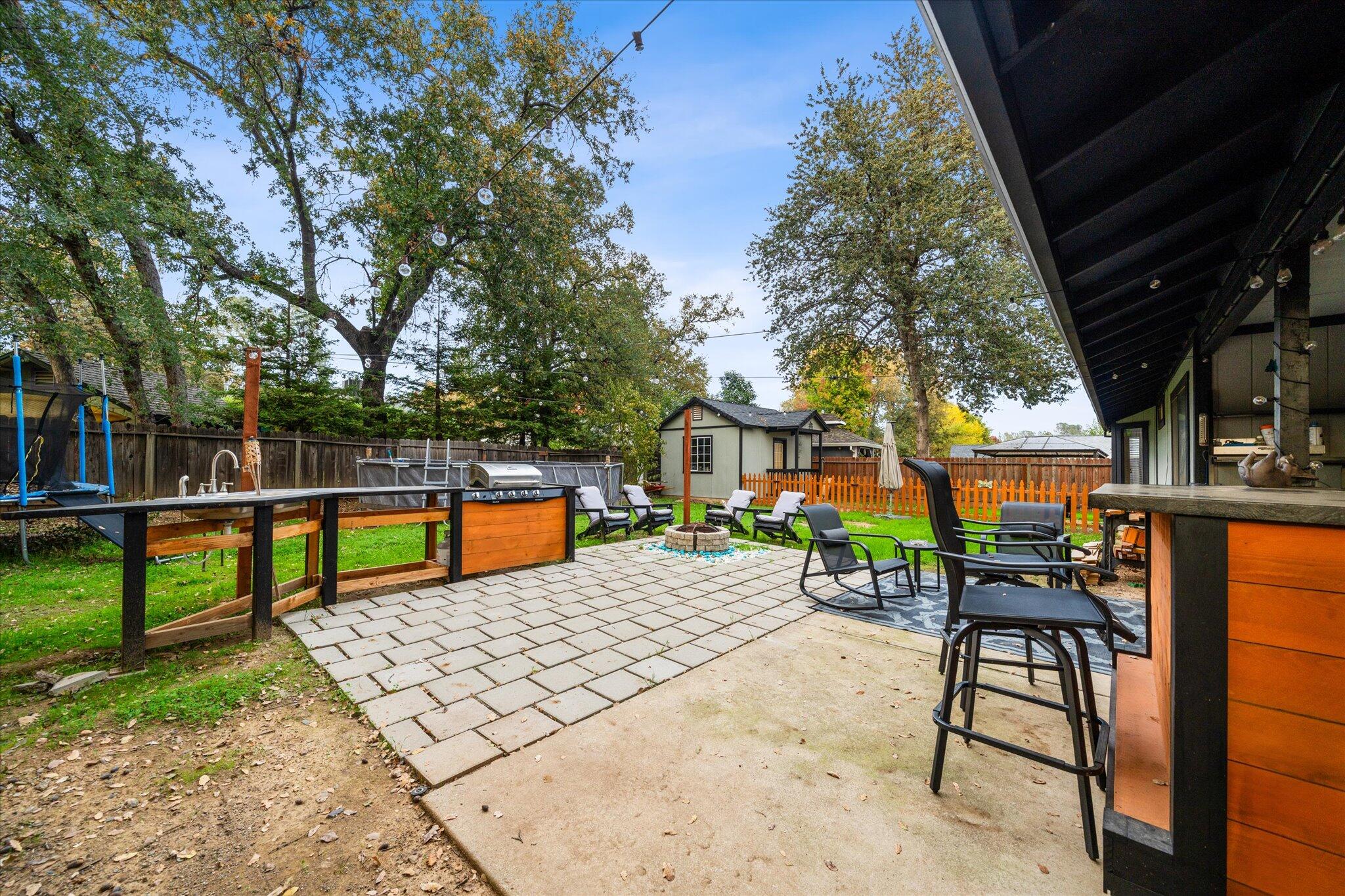 5808 Constitution Way Redding, CA 96003 - Photo 33 of 42 30-BiggerFlow Real Estate Media-30