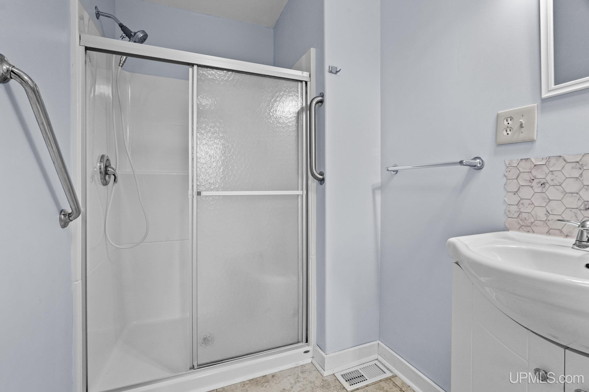 336 Fulton Street Mohawk, MI 49950 - Photo 14 of 35 Gallery Image 14