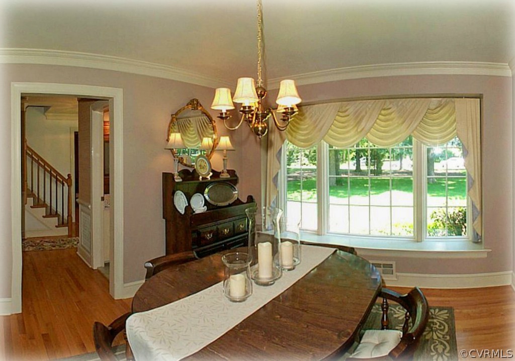 13321 Kingsmill Road Midlothian, VA 23113 - Photo 3 of 14 a very nice looking room with a large window