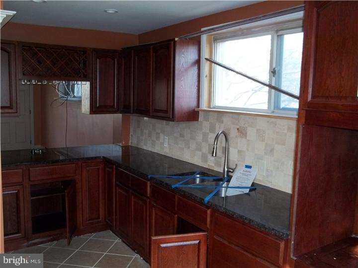 7600 Brentwood Road Philadelphia, PA 19151 - Photo 5 of 5 Gallery Image 5
