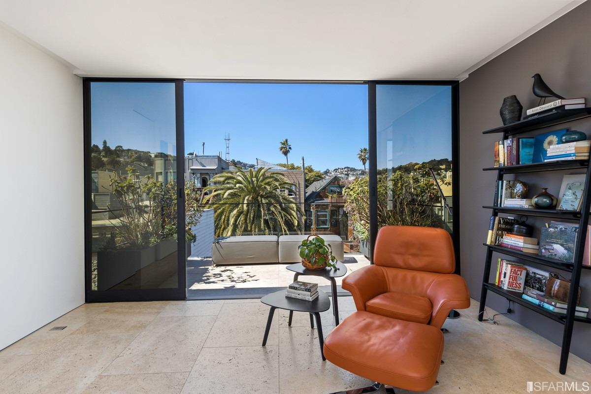 50 Oakwood Street San Francisco, CA 94110 - Photo 43 of 75