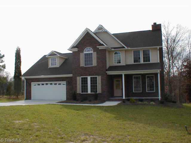 444 Beech Ridge Road Thomasville, NC 27360 - Photo 1 of 1 Exterior Front.
