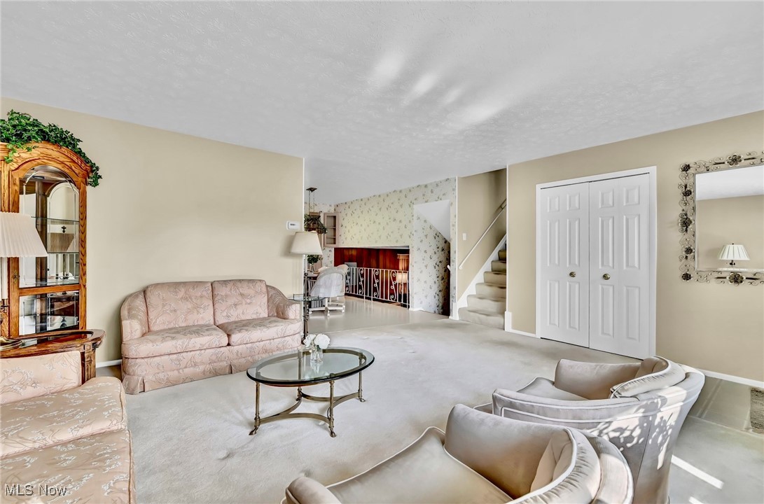 7338 Ames Road Cleveland, OH 44130 - Photo 11 of 38 Gallery Image 11