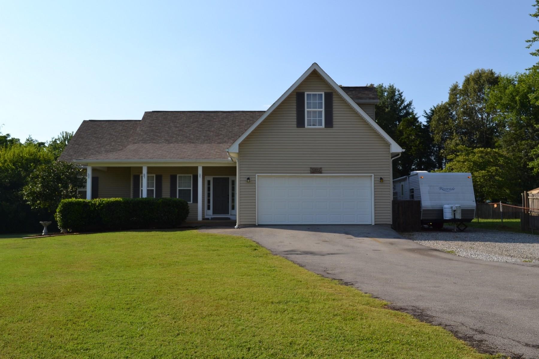 2606 Kings Point Road Knoxville, TN 37931 - Photo 1 of 23 Gallery Image 1