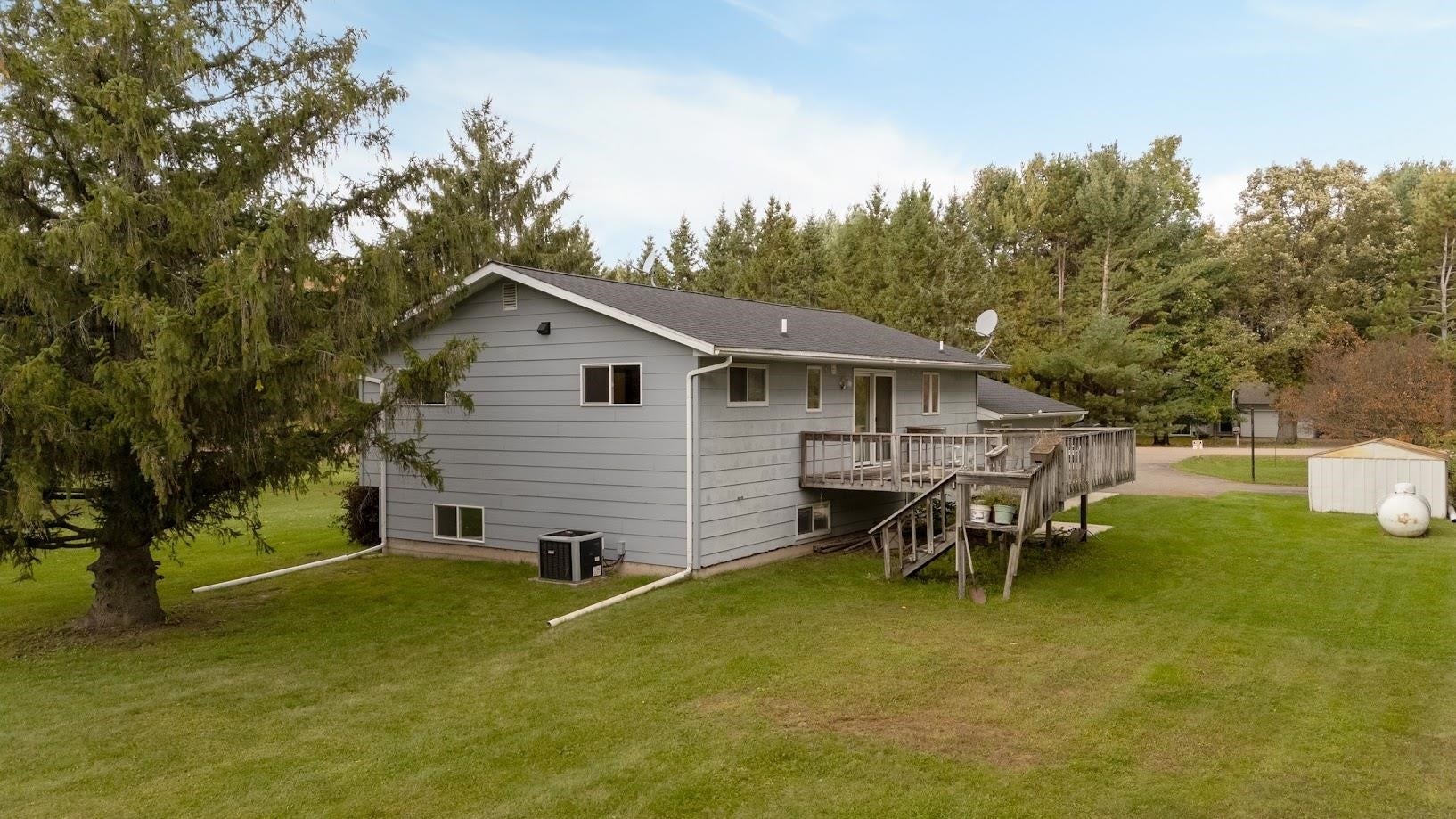 154253 Alamo Road Merrill, WI 54452 - Photo 4 of 32 Gallery Image 4