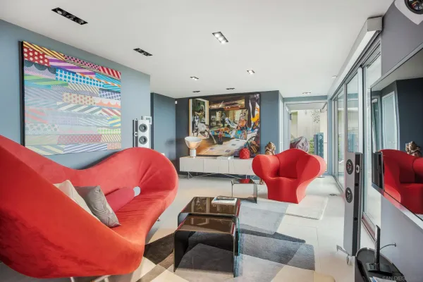 $20,000 | 7116 Country Club Drive, La Jolla, CA 92037