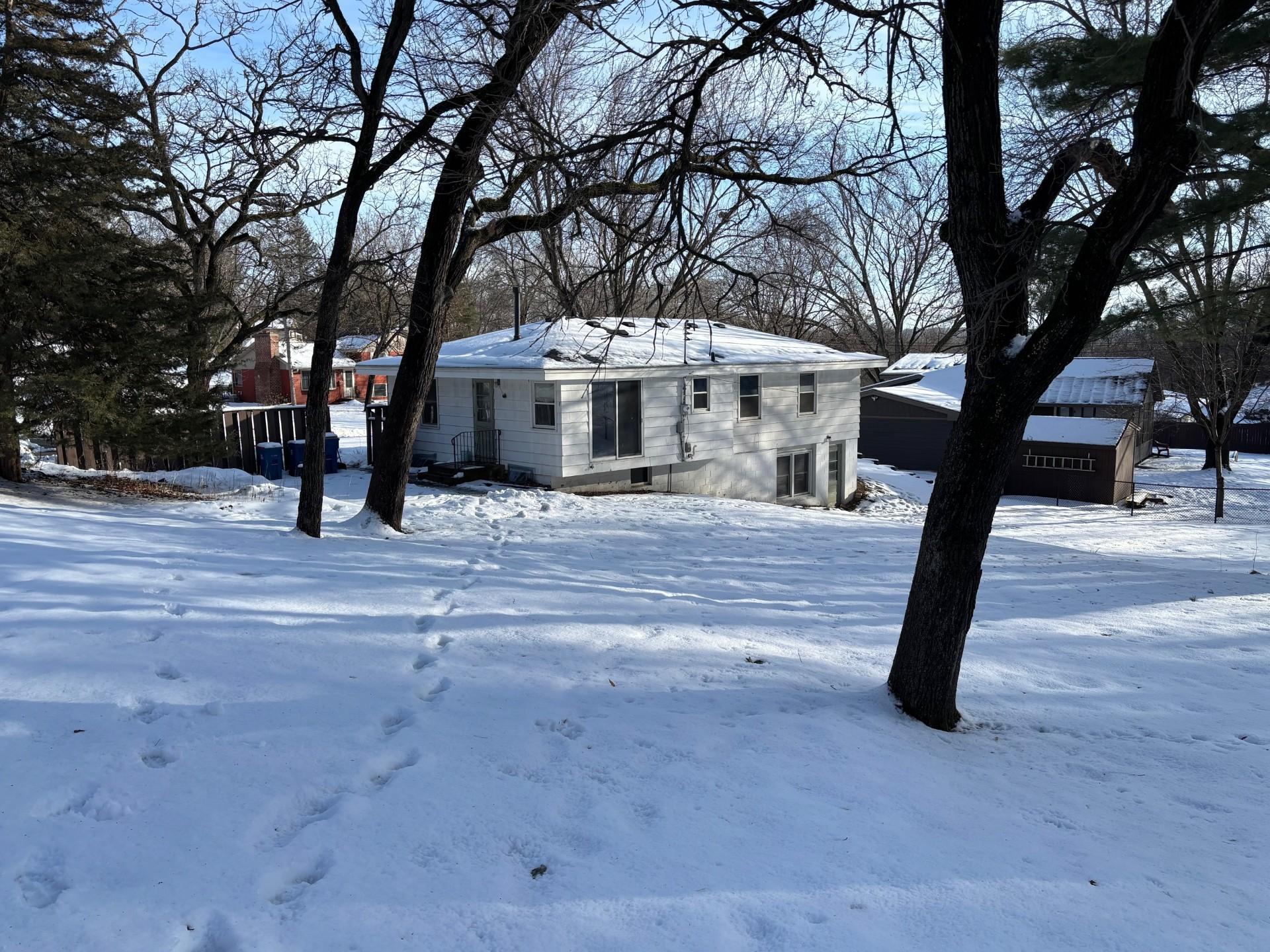 11516 Palmer Road Bloomington, MN 55437 - Photo 4 of 19