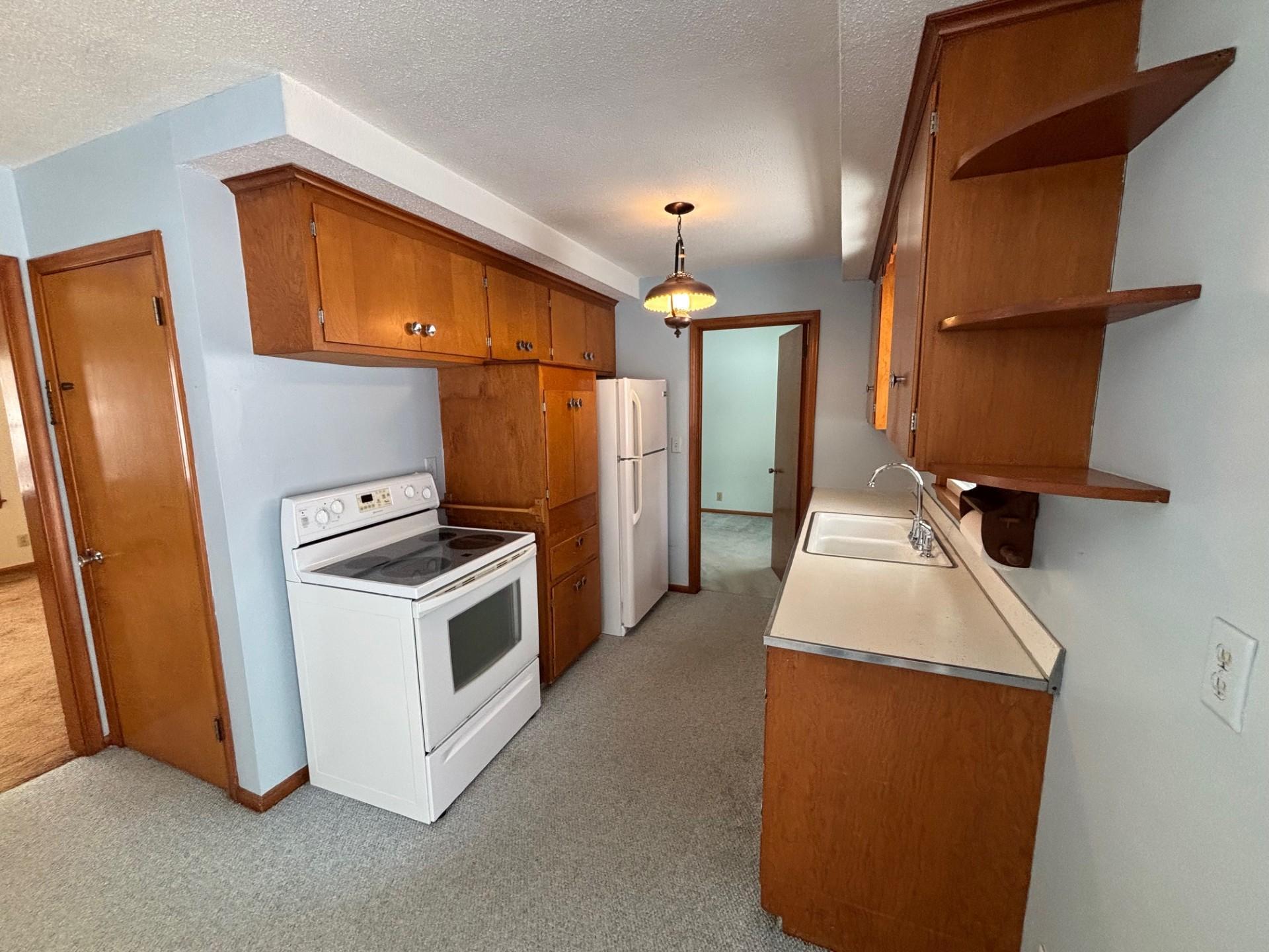 11516 Palmer Road Bloomington, MN 55437 - Photo 9 of 19