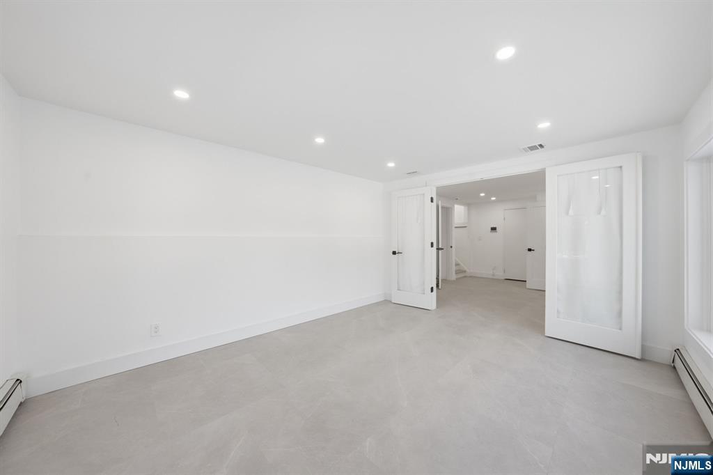 40 Magnolia Avenue Tenafly, NJ 07670 - Photo 8 of 48 a view of an empty room