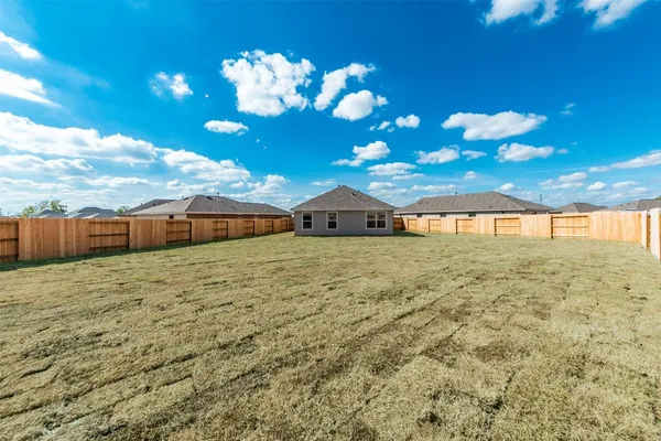 $2,100 | 8830 Bar Hbr Drive, Baytown, TX 77521