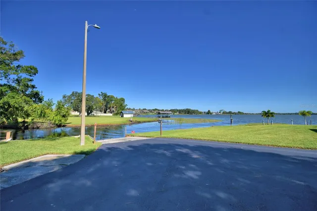 $129,900 | 172 Bonnie Drive, Auburndale, FL 33823