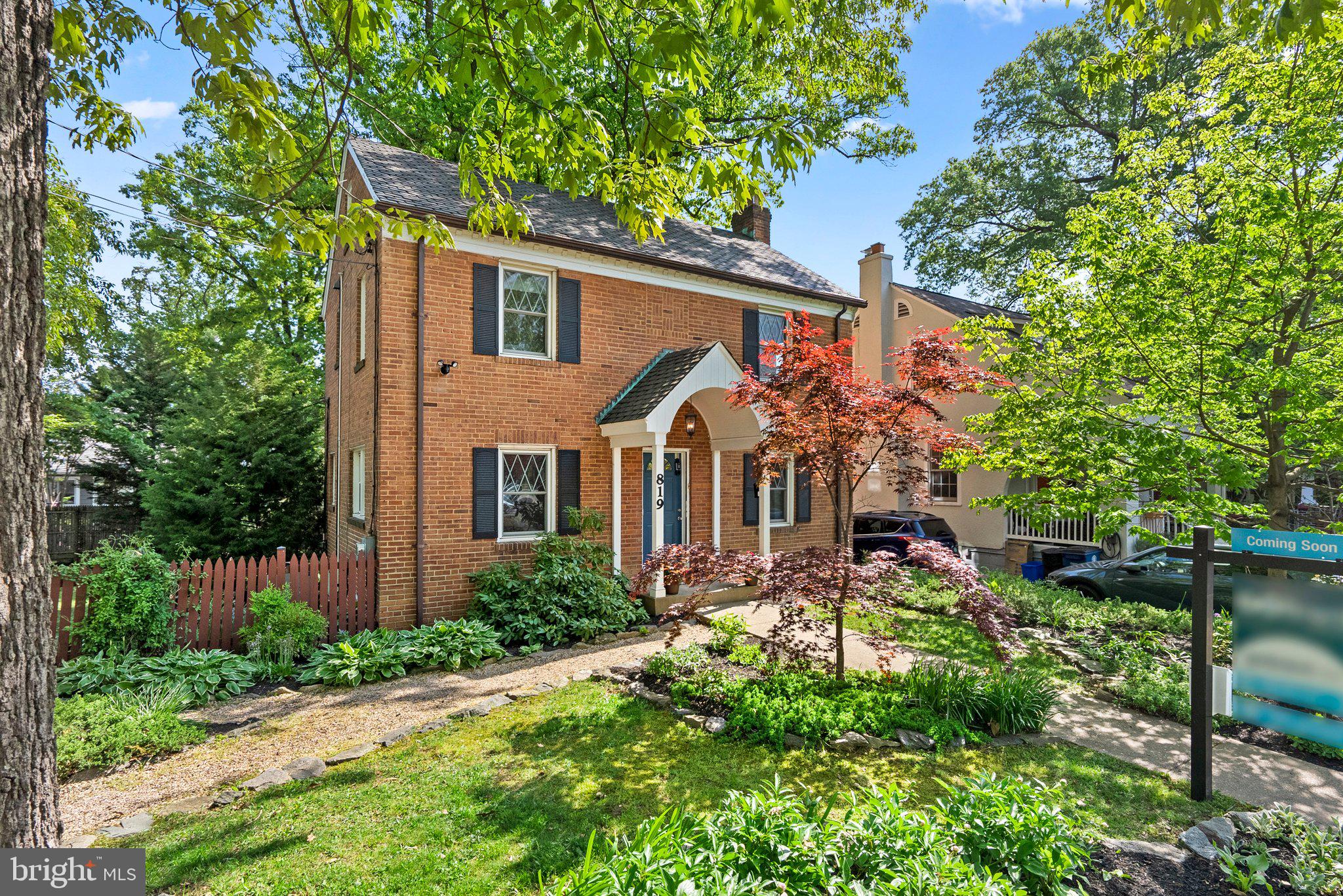 819 Islington Street Silver Spring, MD 20910 - Photo 3 of 42 Gallery Image 3