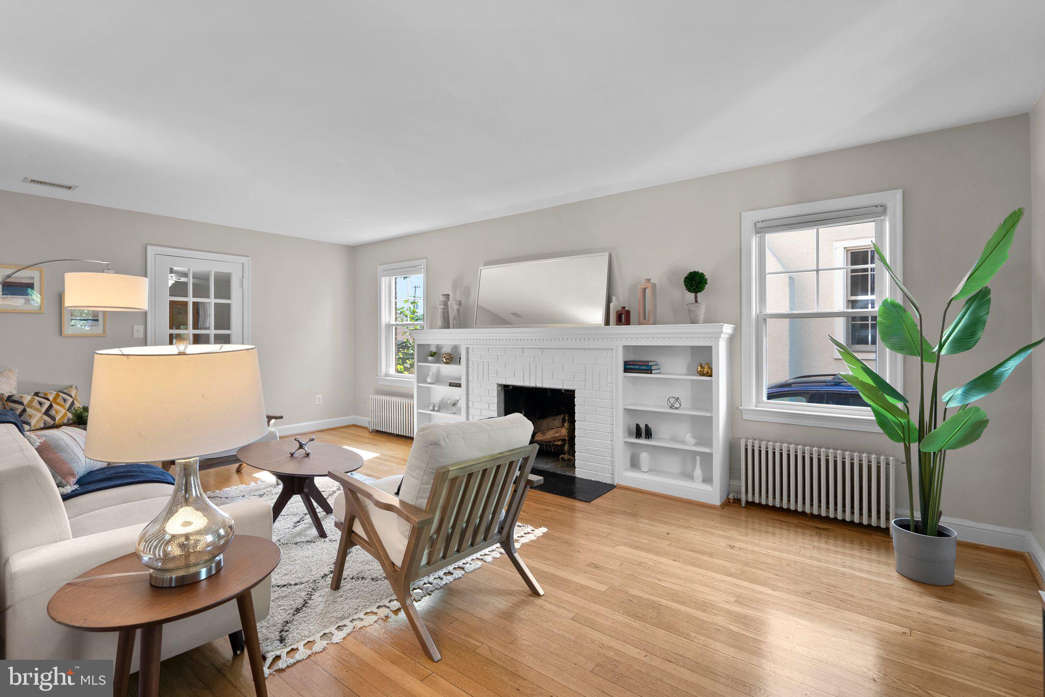 819 Islington Street Silver Spring, MD 20910 - Photo 5 of 42 Gallery Image 5