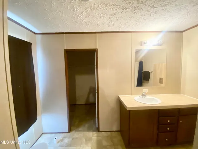 $85,000 | 1015 Lomax Lane, Crystal Springs, MS 39059