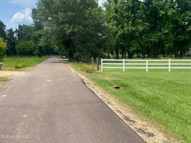 $85,000 | 1015 Lomax Lane, Crystal Springs, MS 39059