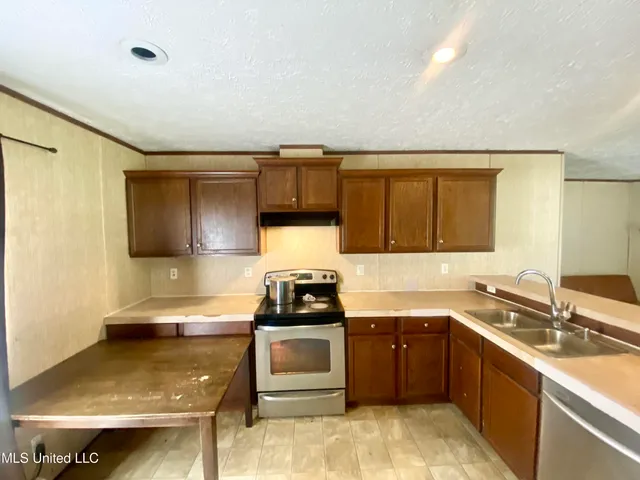 $85,000 | 1015 Lomax Lane, Crystal Springs, MS 39059