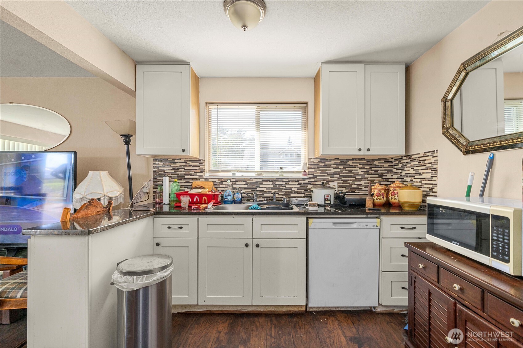 1561 South 35th Street Tacoma, WA 98418 - Photo 13 of 28