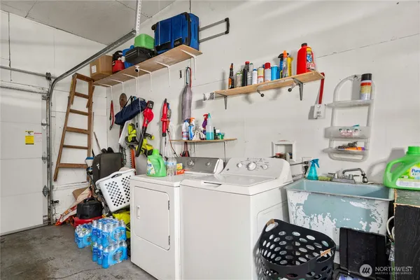 $475,000 | 1561 South 35th Street, Tacoma, WA 98418