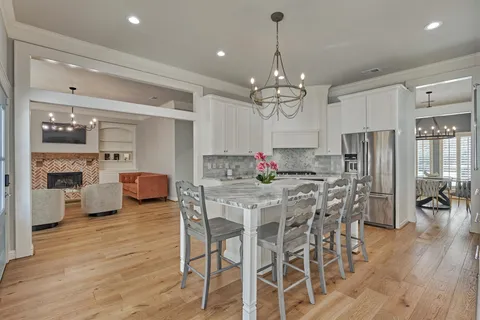 $750,000 | 19 Pipers Meadow Street, The Woodlands, TX 77382